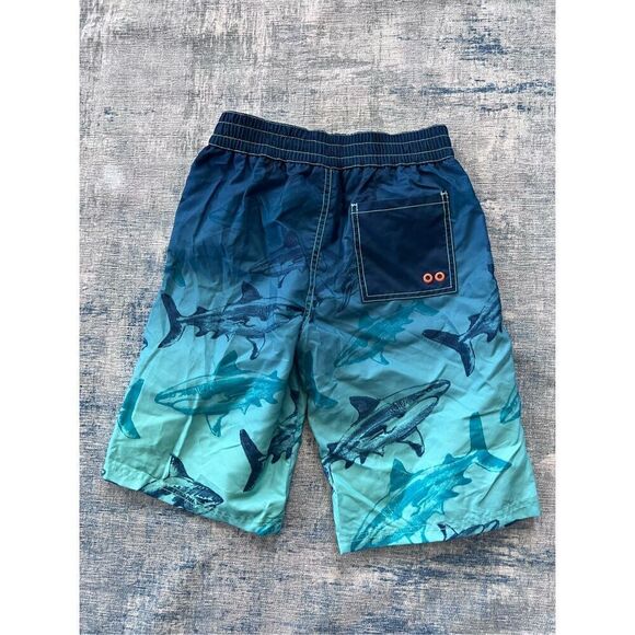 NWT! Crazy 8 Ombre Blue Shark Swim Trunks Boys Large (10 - 12) - Picture 2 of 3
